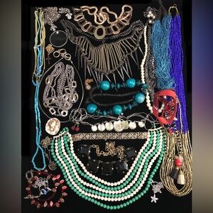 Necklace LOT Misc. Costume (x23) #5